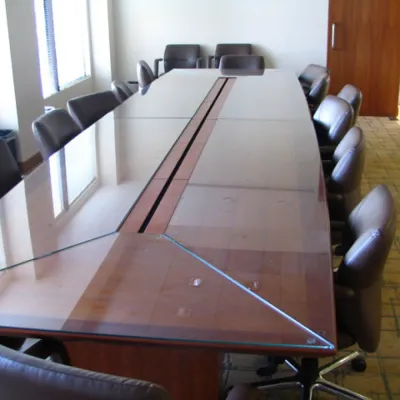 Table de réunion